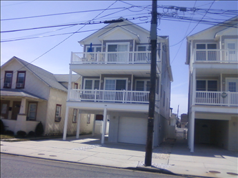 110 EAST 21ST AVENUE UNIT A - NORTH WILDWOOD SUMMER VACATION RENTALS -  Three bedroom, two bath vacation home located close to the beach and boardwalk in North Wildwood. Full kitchen has fridge, range, microwave, dishwasher, toaster and coffeemaker. Sleeps 6; queen, 2 full. Amenities include central a/c, ceiling fans, wifi, grill, and off street parking. North Wildwood Rentals, Wildwood Rentals, Wildwood Crest Rentals and Diamond Beach Rentals in all price ranges for weekly, monthly, seasonal and weekend vacation rentals plus Wildwood real estate sales of homes, condos, vacation and investment properties in and around Wildwood New Jersey. We offer over 400 properties plus exclusive vacation homes so you can book the shore rental of your choice online and guarantee your vacation at the Shore. Rent with confidence at Island Realty Group!