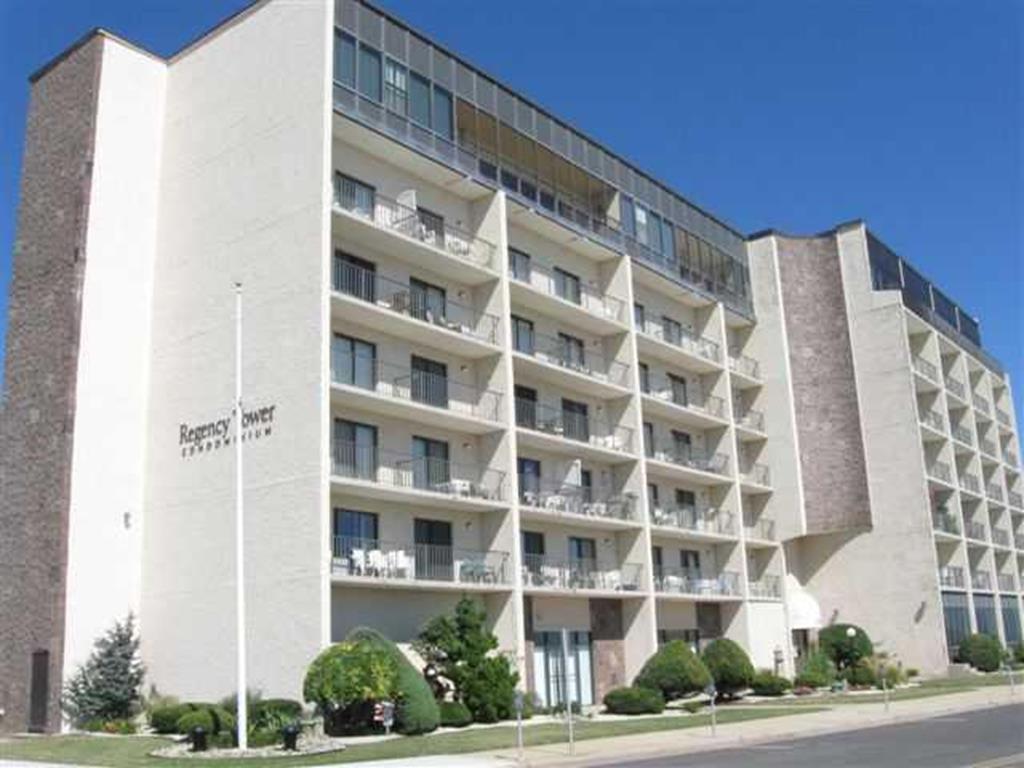 500 KENNEDY DRIVE  REGENCY TOWERS #431 - NORTH WILDWOOD OCEANFRONT SUMMER VACATION RENTALS with POOLS at WILDWOODRENTS.COM managed by ISLAND REALTY GROUP - Oceanfront! One bedroom, one bath vacation home located at the beach front Regency Towers. Unit has a large floor plan-spacious! Kitchen offers a fridge, range, dishwasher, microwave, toaster oven, disposal, and coffeemaker. Sleeps 4; Queen, Twin daybed w/trundle, 2 air mattresses. Amenities include pool, sundeck, bbq, 2 elevators, private balcony, central a/c, coin op washer/dryer. 1 car off street parking. North Wildwood Rentals, Wildwood Rentals, Wildwood Crest Rentals and Diamond Beach Rentals in all price ranges for weekly, monthly, seasonal and weekend vacation rentals plus Wildwood real estate sales of homes, condos, vacation and investment properties in and around Wildwood New Jersey. We offer over 400 properties plus exclusive vacation homes so you can book the shore rental of your choice online and guarantee your vacation at the Shore. Rent with confidence at Island Realty Group! Visit www.wildwoodrents.com to book online or call our office at 609.522.4999. Our office at 1701 New Jersey Avenue in North Wildwood is open 7 days a week!
