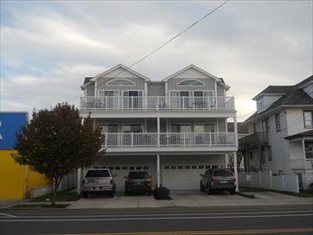 1703 SURF AVENUE, #200 - NORTH WILDWOOD RENTALS - Four bedroom, 3 bath vacation home located 2 blocks from the beach in North Wildwood! Home offers a full kitchen with range, fridge, dishwasher, microwave, icemaker, disposal, coffee maker and toaster. Amenities include: wifi, outside shower, balcony, central a/c, washer and dryer. Sleeps 9; 3 queen, and full/twin bunk.  North Wildwood Rentals, Wildwood Rentals, Wildwood Crest Rentals and Diamond Beach Rentals in all price ranges for weekly, monthly, seasonal and weekend vacation rentals plus Wildwood real estate sales of homes, condos, vacation and investment properties in and around Wildwood New Jersey. We offer over 400 properties plus exclusive vacation homes so you can book the shore rental of your choice online and guarantee your vacation at the Shore. Rent with confidence at Island Realty Group!