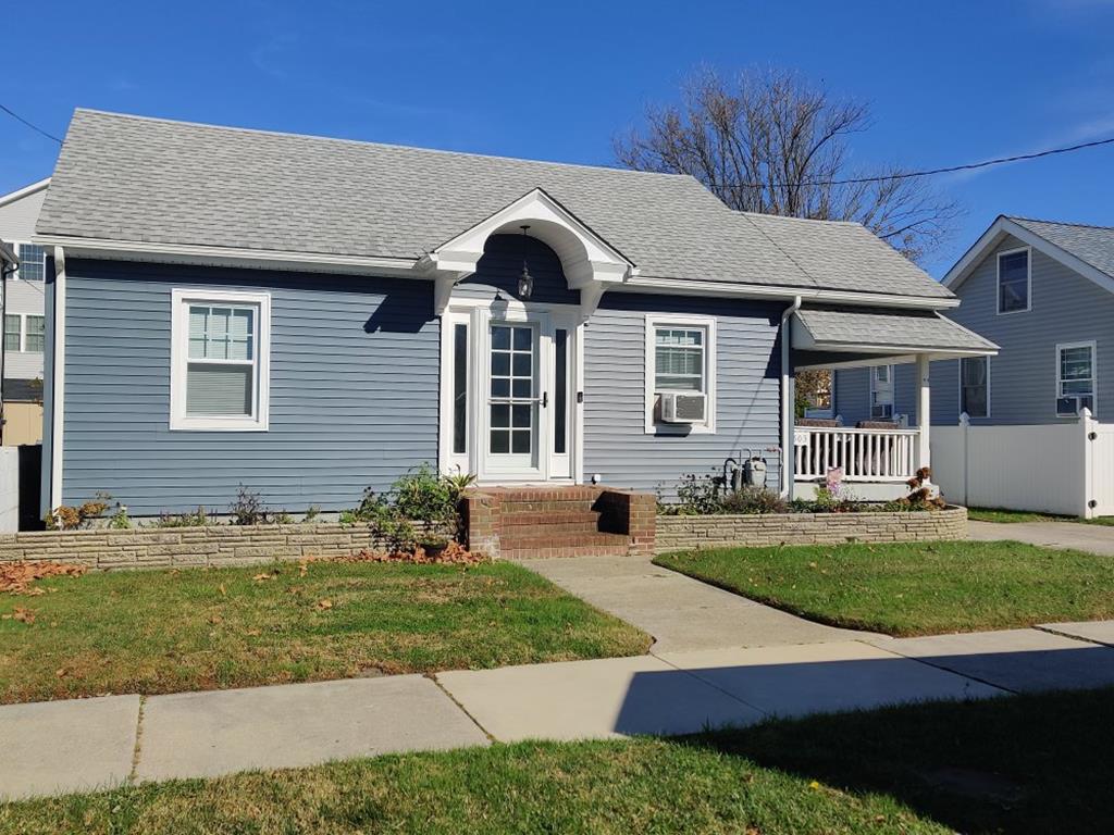 303 EAST 19TH AVENUE - NORTH WILDWOOD SEASONAL SUMMER VACATION RENTALS at WILDWOODRENTS.COM managed by ISLAND REALTY GROUP - 3 bedroom, 1 bath single family vacation home located 2 blocks to the beach and boardwalk in North Wildwood. Home offers a full kitchen with range, fridge, dishwasher, microwave, toaster oven, disposal, and Keurig. Amenities include window a/c, wifi, gas grill, one car driveway, outside shower, storage. Sleeps 10: queen, twin/twin bunk w/twin trundle, full/twin bunk, queen sleep sofa. North Wildwood Rentals, Wildwood Rentals, Wildwood Crest Rentals and Diamond Beach Rentals in all price ranges for weekly, monthly, seasonal and weekend vacation rentals plus Wildwood real estate sales of homes, condos, vacation and investment properties in and around Wildwood New Jersey. We offer over 400 properties plus exclusive vacation homes so you can book the shore rental of your choice online and guarantee your vacation at the Shore. Rent with confidence at Island Realty Group! Visit www.wildwoodrents.com to book online or call our office at 609.522.4999. Our office at 1701 New Jersey Avenue in North Wildwood is open 7 days a week!