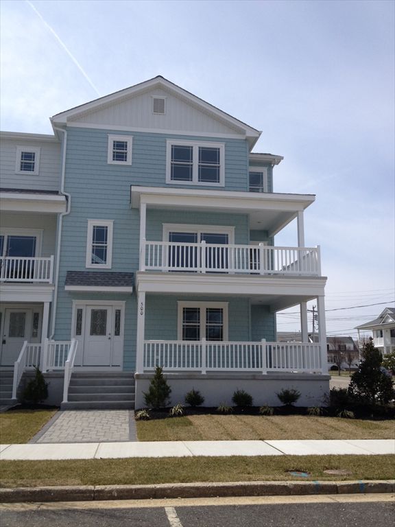North Wildwood Rentals at 500 East 12th Avenue - Four bedroom, 3.5 bath vacation home located beach block in North Wildwood.