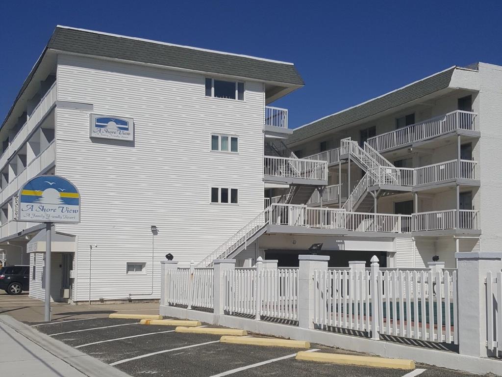 505 EAST 4TH AVENUE – A SHORE VIEW #320 – NORTH WILDWOOD BEACHBLOCK SUMMER VACATION RENTALS with POOLS at WILDWOODRENTS.COM - 1 bedroom, 1 bath condo located at A Shore View Condominiums in North Wildwood. Unit offers a kitchenette with mini fridge, microwave, Keurig, coffee maker and blender. No Cooktop or oven. Sleeps 4: queen bed and double sleep sofa. Amenities include pool, elevator, one car off street parking, wifi, wall a/c, balcony. North Wildwood Rentals, Wildwood Rentals, Wildwood Crest Rentals and Diamond Beach Rentals in all price ranges for weekly, monthly, seasonal and weekend vacation rentals plus Wildwood real estate sales of homes, condos, vacation and investment properties in and around Wildwood New Jersey. We offer over 400 properties plus exclusive vacation homes so you can book the shore rental of your choice online and guarantee your vacation at the Shore. Rent with confidence at Island Realty Group! Visit www.wildwoodrents.com to book online or call our office at 609.522.4999. Our office at 1701 New Jersey Avenue in North Wildwood is open 7 days a week!